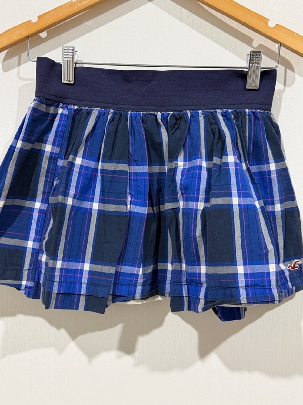 Hollister blue plaid pleated mini skirt, preppy schoolgirl skirt size small
Y2K